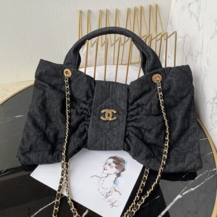 Chanel runway bow 29cm