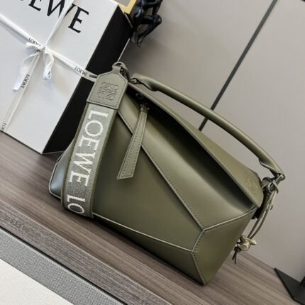 LOEWE Puzzle Edge 24cm